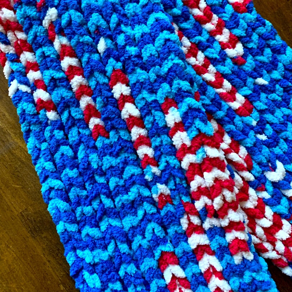 Knitted Scarf - Picture 2 of 3